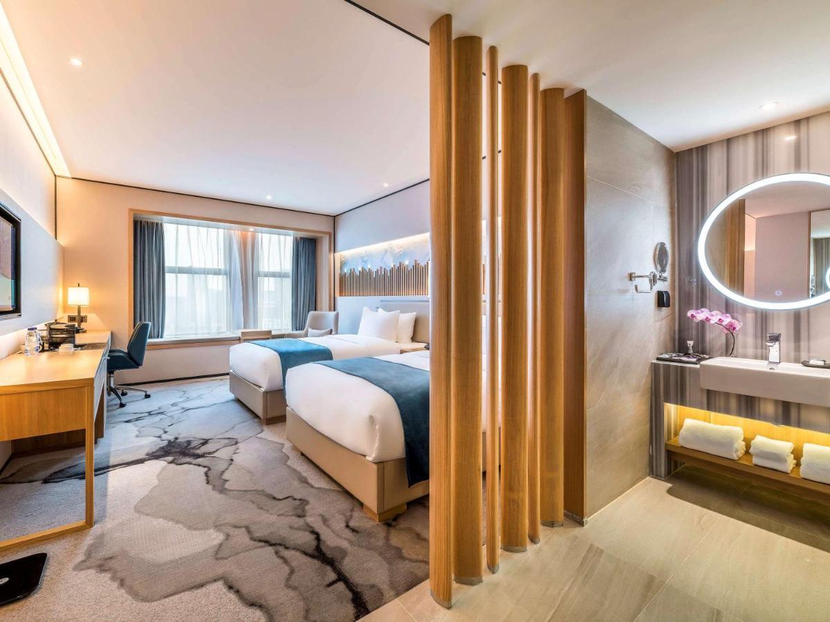 Mercure Chengdu Huapaifang Экстерьер фото