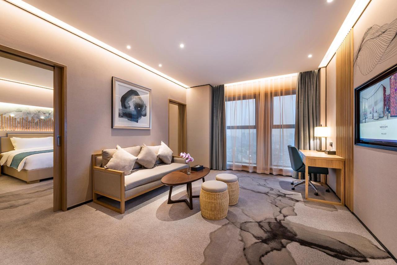 Mercure Chengdu Huapaifang Экстерьер фото
