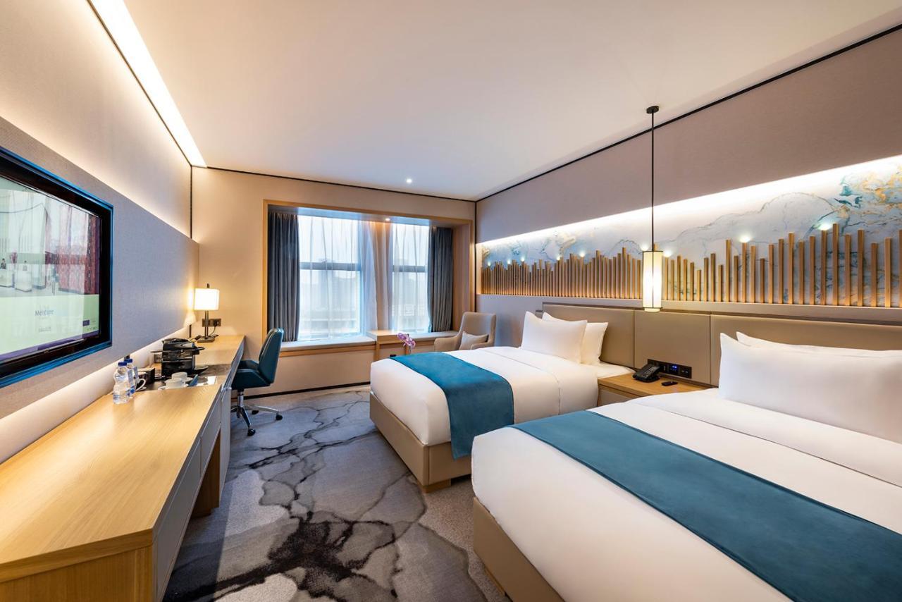Mercure Chengdu Huapaifang Экстерьер фото