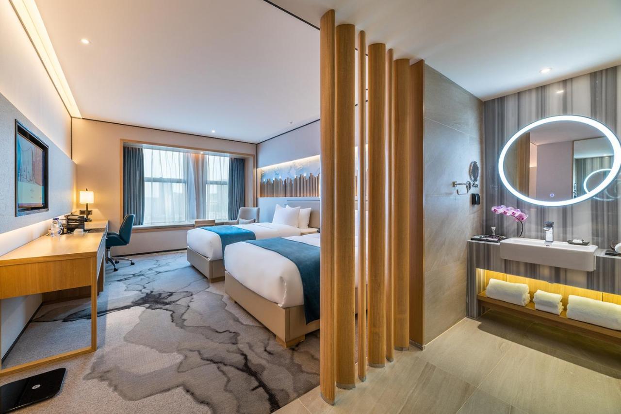 Mercure Chengdu Huapaifang Экстерьер фото