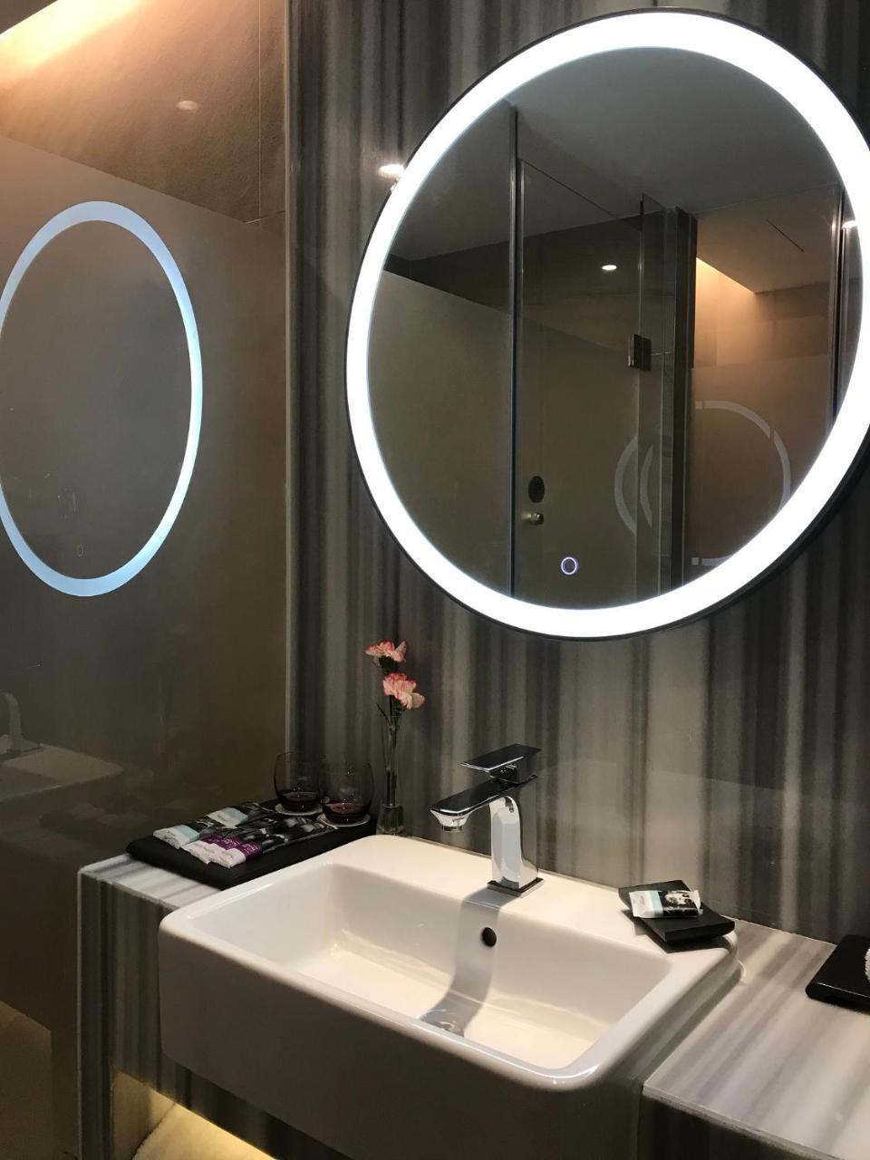 Mercure Chengdu Huapaifang Экстерьер фото