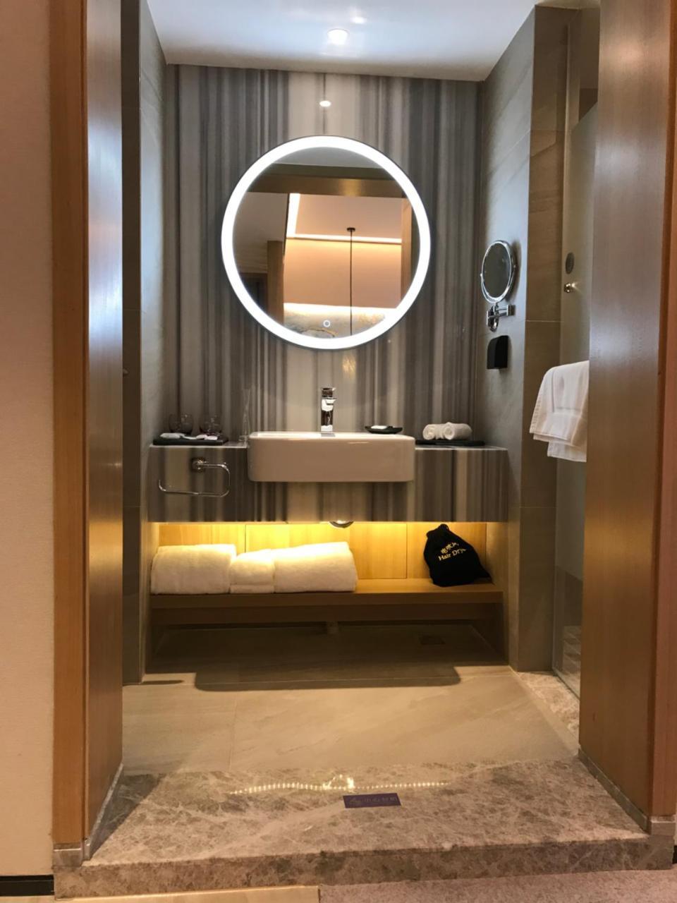Mercure Chengdu Huapaifang Экстерьер фото