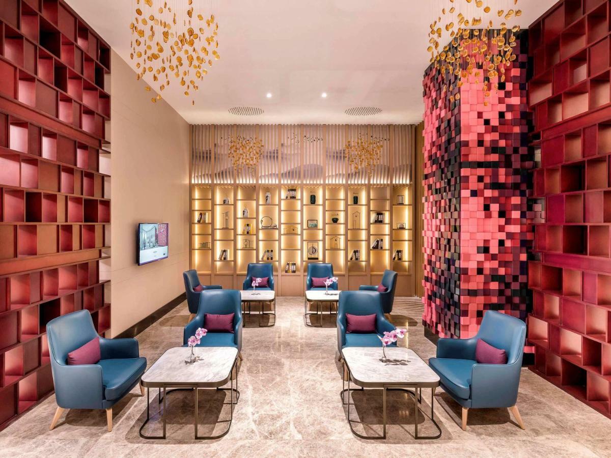 Mercure Chengdu Huapaifang Экстерьер фото