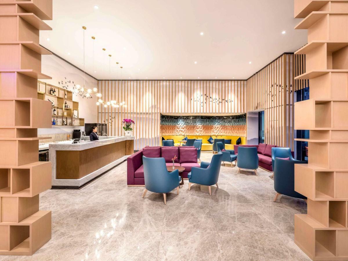 Mercure Chengdu Huapaifang Экстерьер фото