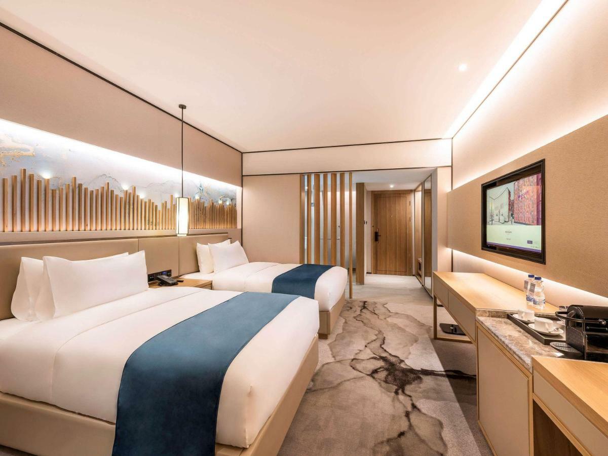Mercure Chengdu Huapaifang Экстерьер фото