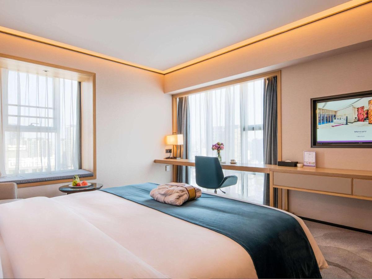 Mercure Chengdu Huapaifang Экстерьер фото